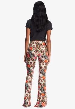 Billabong SUNDOWN AUSGESTELLTE MIT STRETCH FÜR AB - Stoffhose - Multi -Billabong 7064601712aa4b34a6fbf6332f8f0552