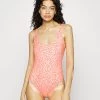 Billabong LEI LOW ONE PIECE - Badeanzug - Washed Peach -Billabong 8b797cac91f74ad98c44d460364d4c08