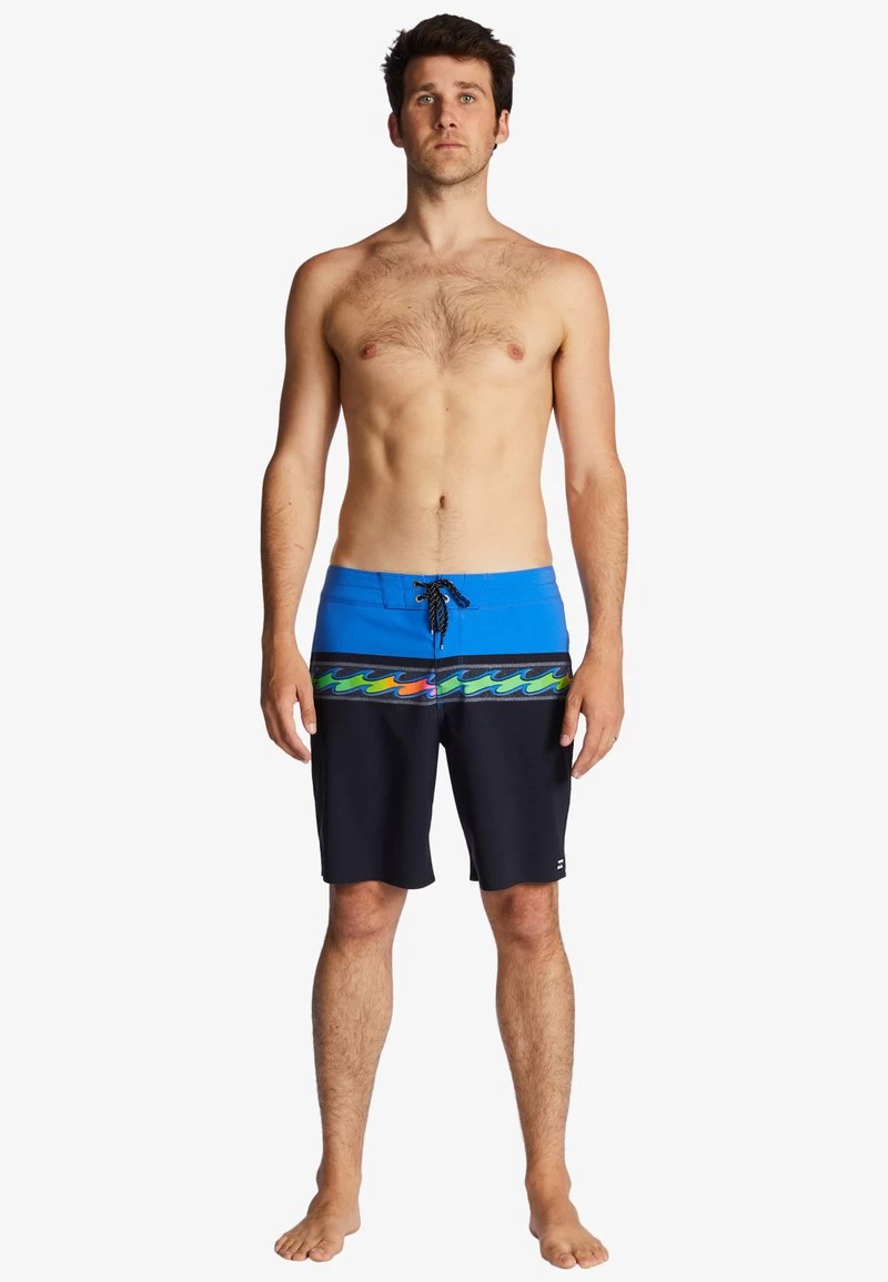 Billabong MOMENTUM PRO - BOARD PERFORMANCE - Badeshorts - Black 4 Billabong MOMENTUM PRO - BOARD PERFORMANCE - Badeshorts - Black – Bild 2